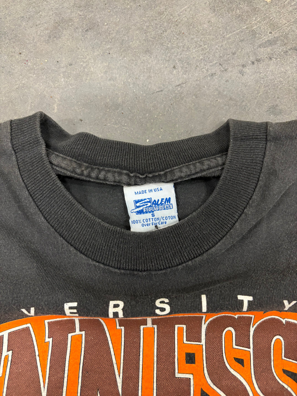 VINTAGE SALEM SPELLOUT HELMET SHIRT - S