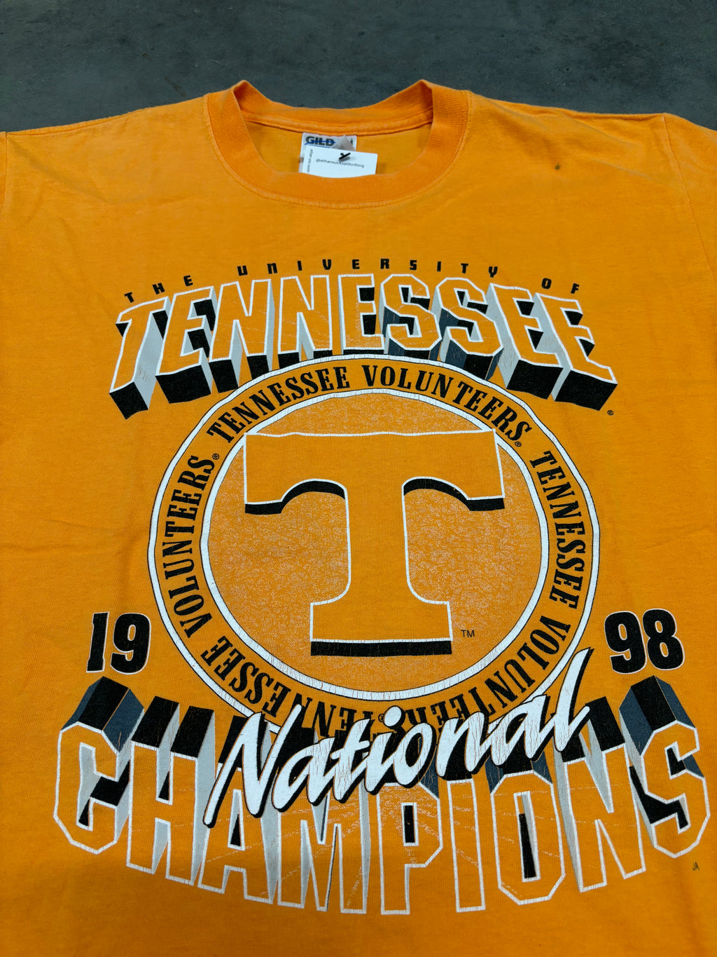 VINTAGE 1998 SEC CHAMPIONS SHIRT - M