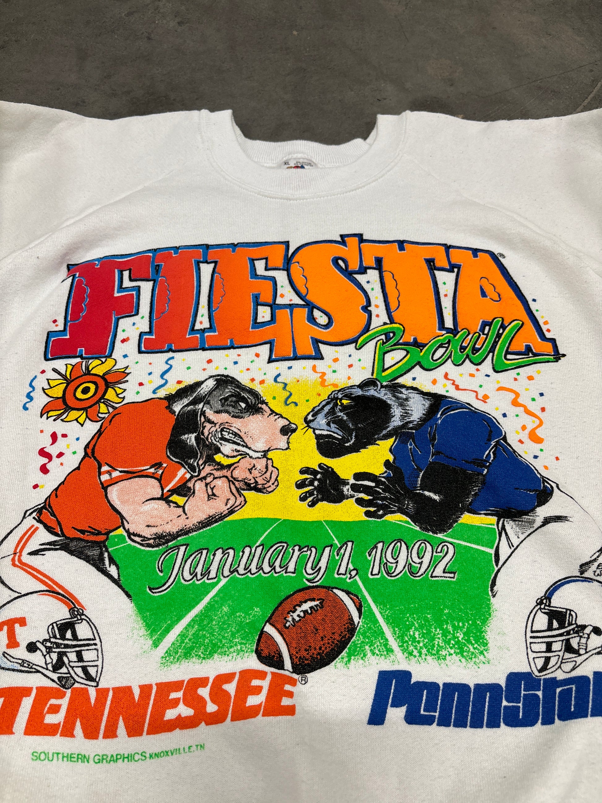 VINTAGE 1992 FIESTA BOWL TENNESSEE VS PENN STATE SWEATSHIRT - XL