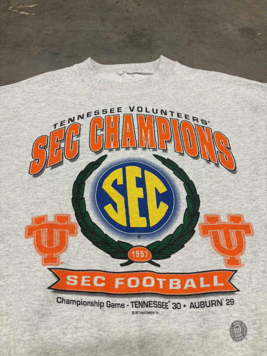 VINTAGE 1997 SEC CHAMPIONS SWEATSHIRT - L
