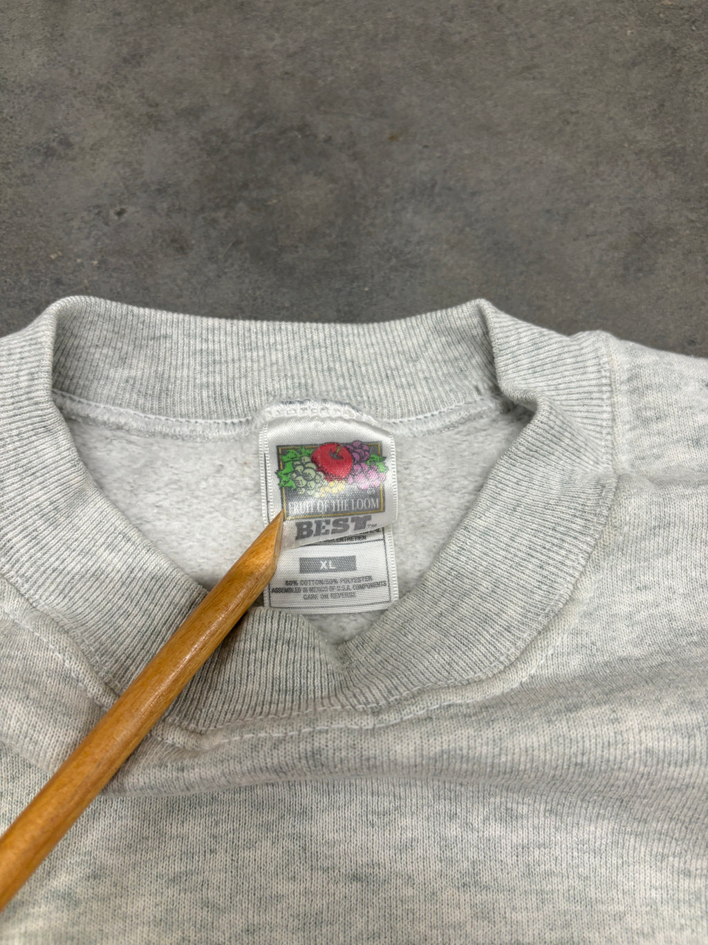 *DISTRESSED* VINTAGE SMOKE BAD TO THE BONE SWEATSHIRT - L
