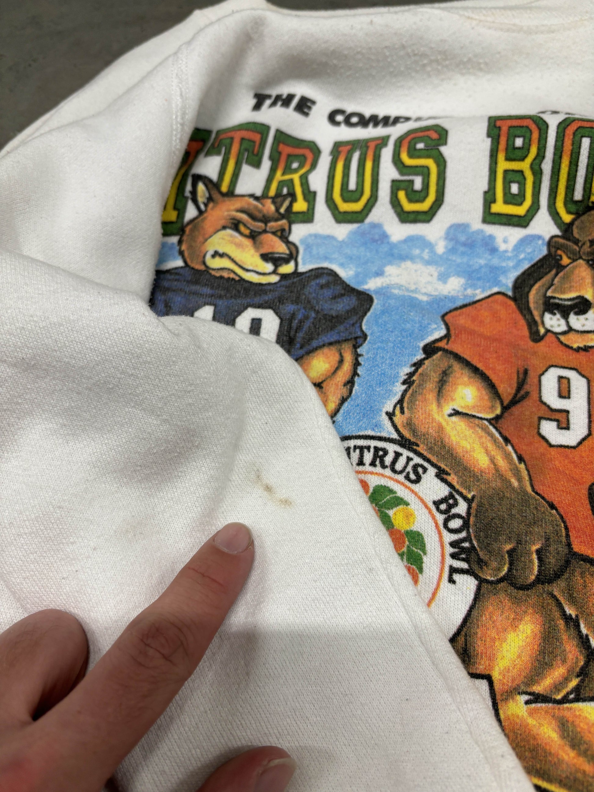 VINTAGE 1993 TENNESSEE VS PENN STATE SWATSHIRT - M