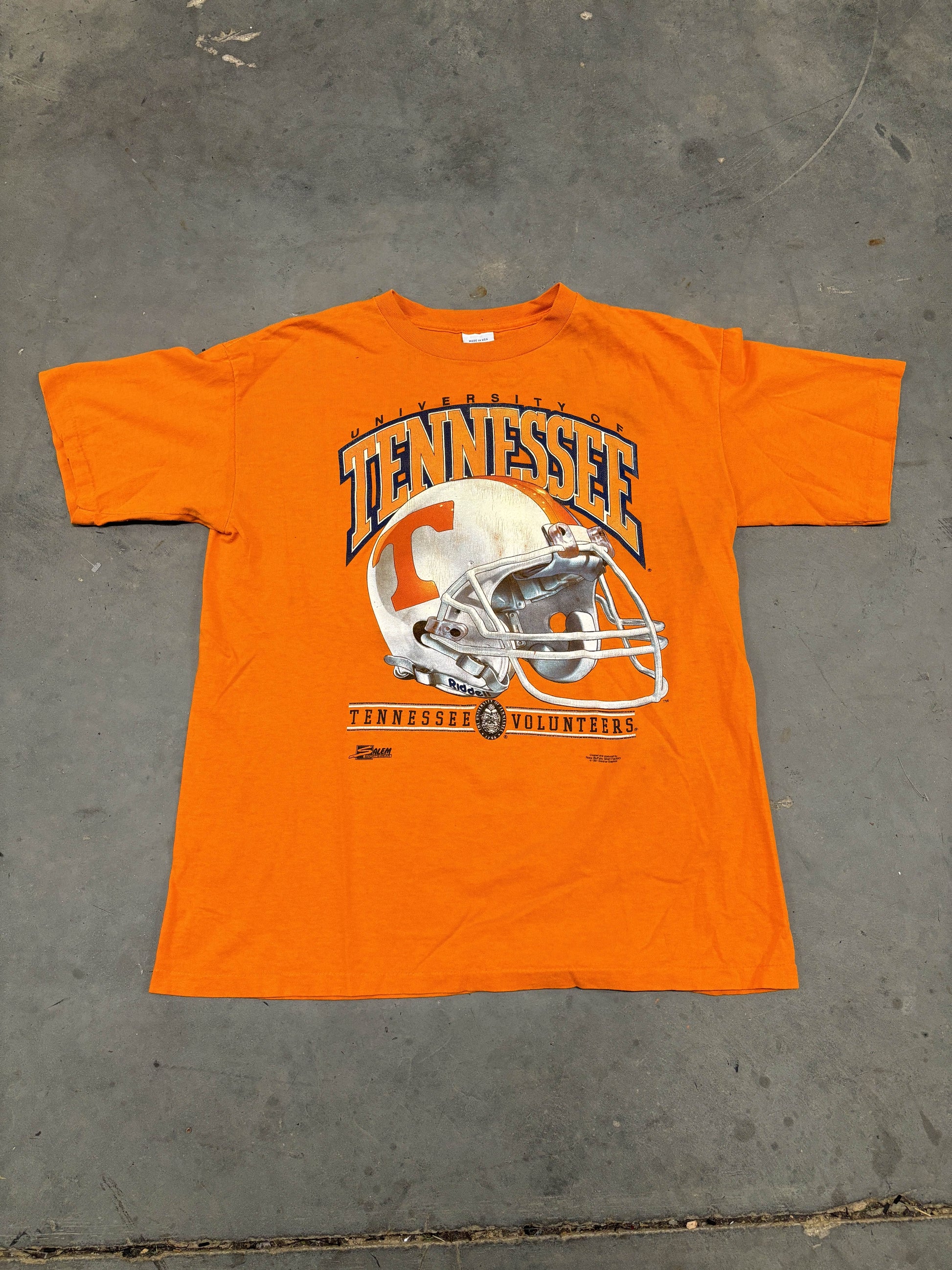 VINTAGE SALEM TENNESSEE HELMET SHIRT - M