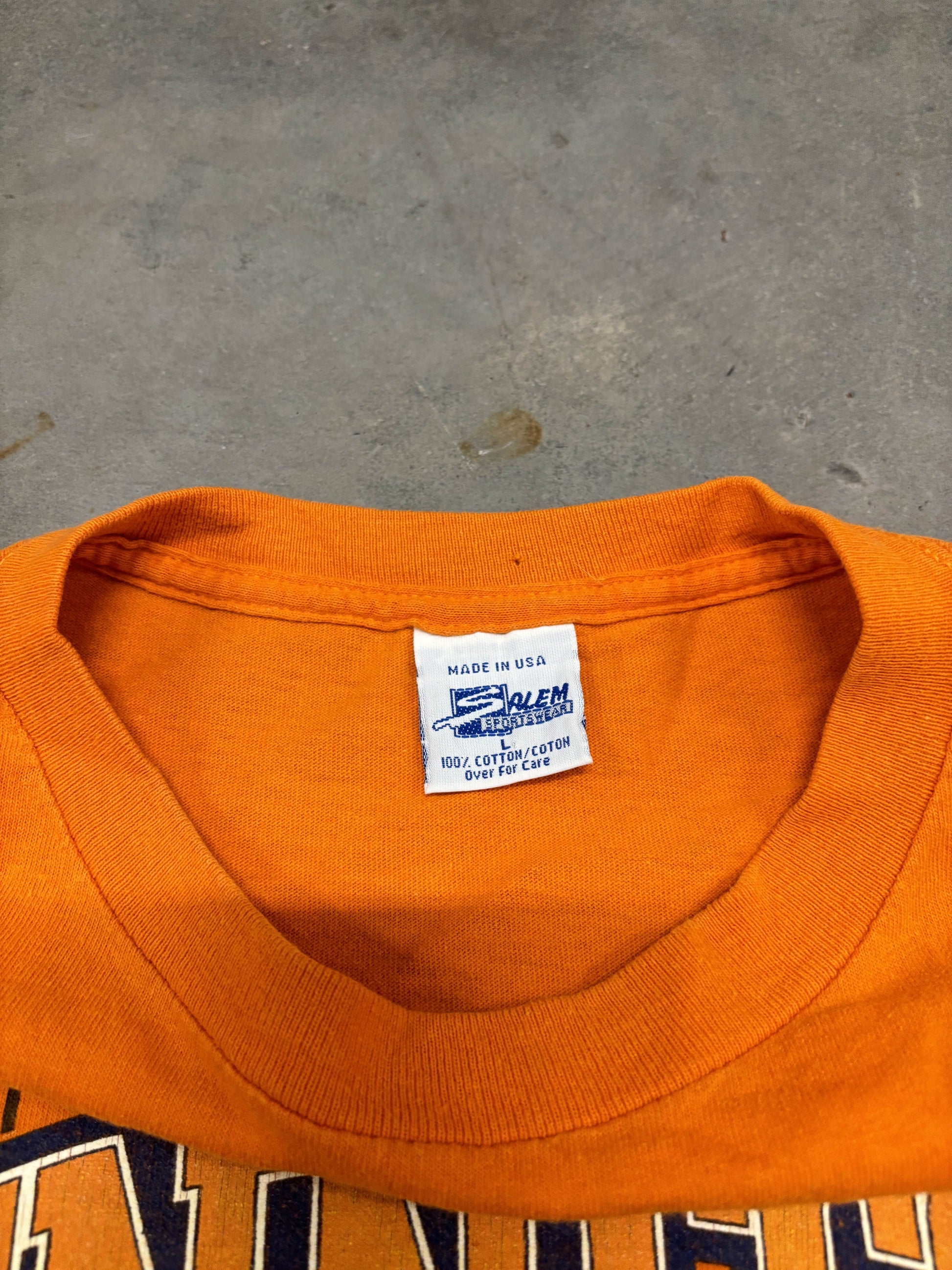 VINTAGE SALEM TENNESSEE HELMET SHIRT - M