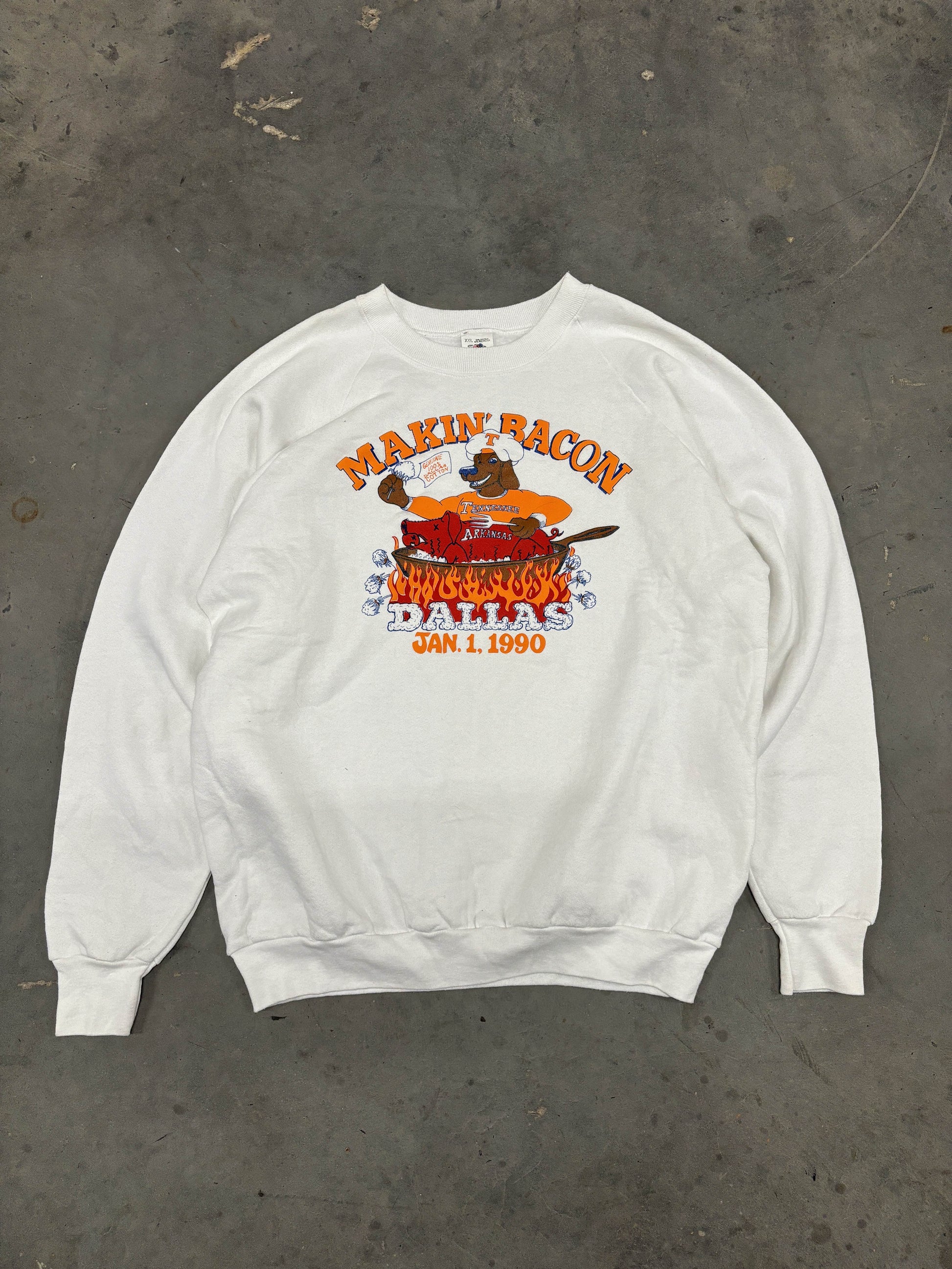 VINTAGE TENNESSEE VS ARKANSAS SWEATSHIRT - XL