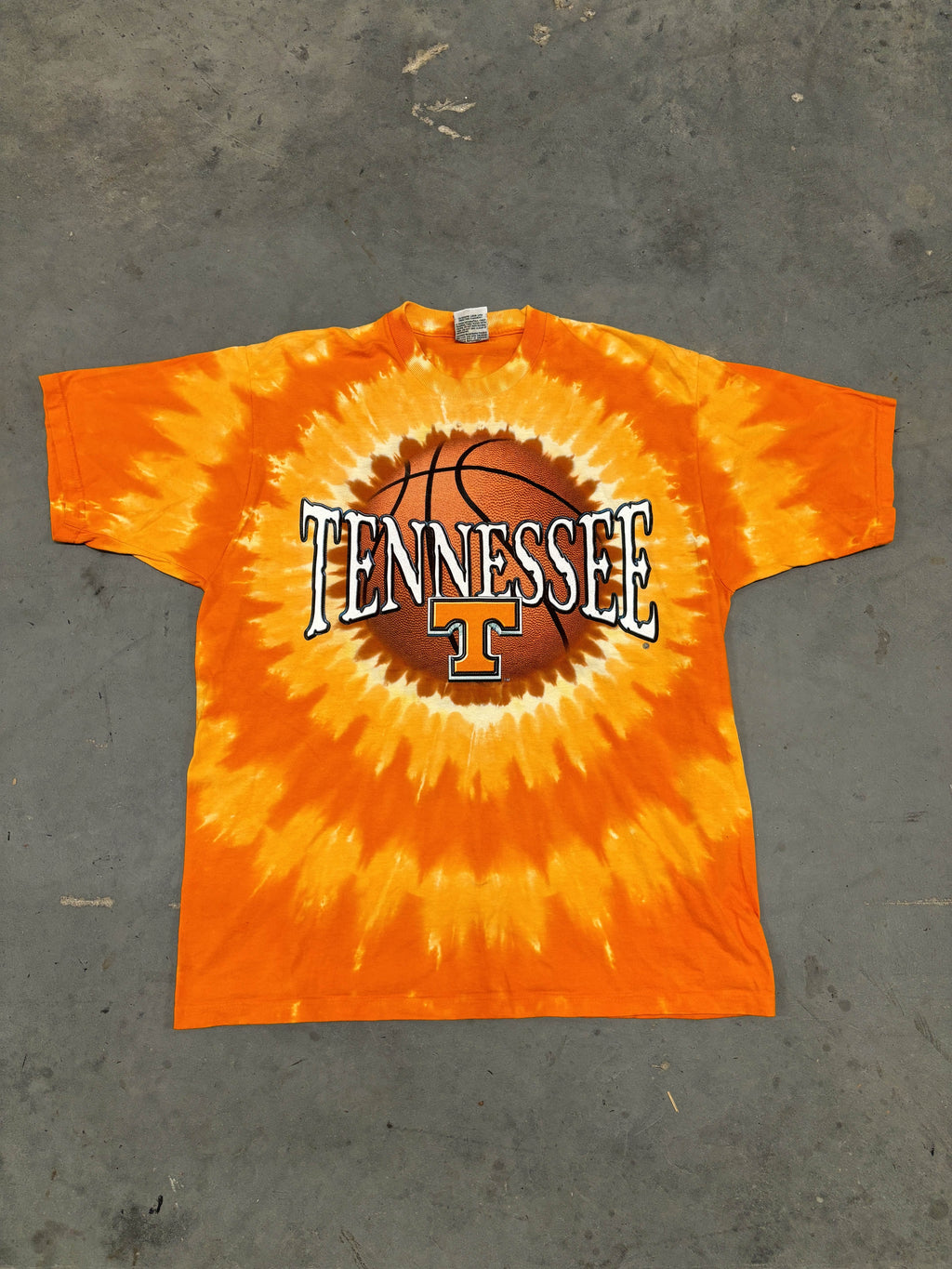 VINTAGE TENNESSEE BASKETBALL TIE DYE SHIRT - XL