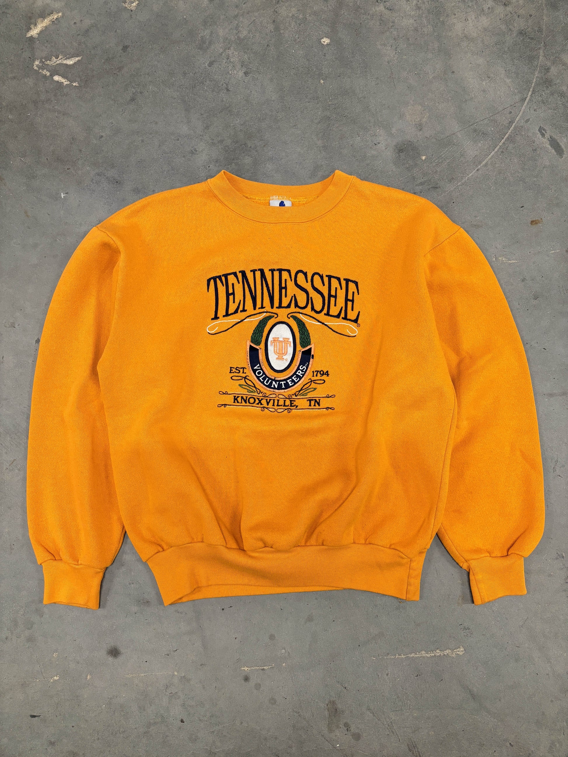 VINTAGE EMBROIDERED TENNESSEE SWEATSHIRT - L